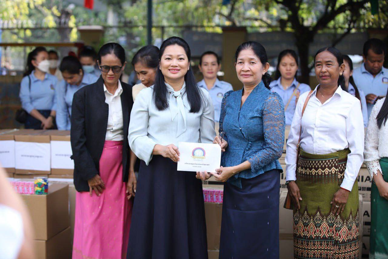 ស.ស.យ.ក. ចាត់ទុកការអប់រំ និងការថែទាំសុខភាពកុមារ ជាមូលដ្ឋានគ្រឹះដ៏រឹងមាំសម្រាប់អនាគតដ៏រុងរឿងរបស់កម្ពុជា